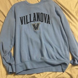 Villanova Crewneck. Size M